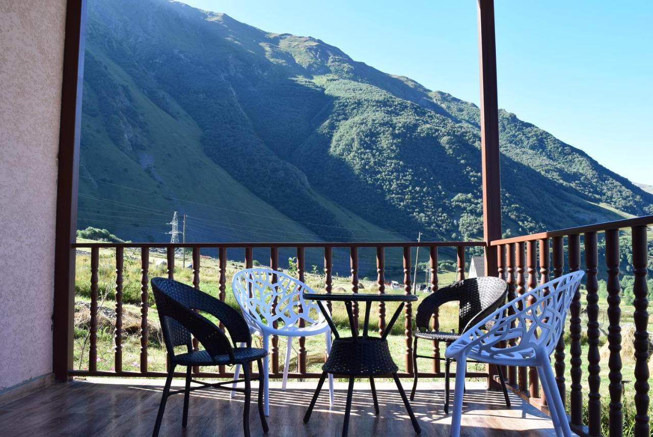 Hotel Diamond Kazbegi מראה חיצוני תמונה