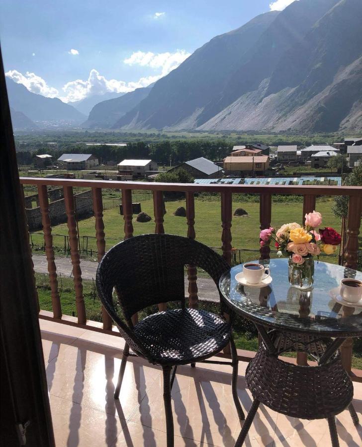 Hotel Diamond Kazbegi מראה חיצוני תמונה