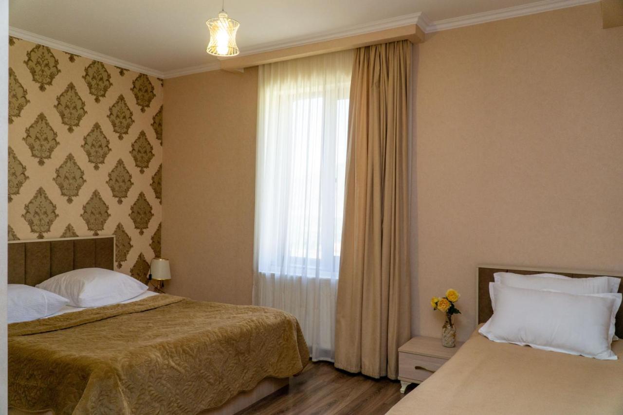 Hotel Diamond Kazbegi מראה חיצוני תמונה