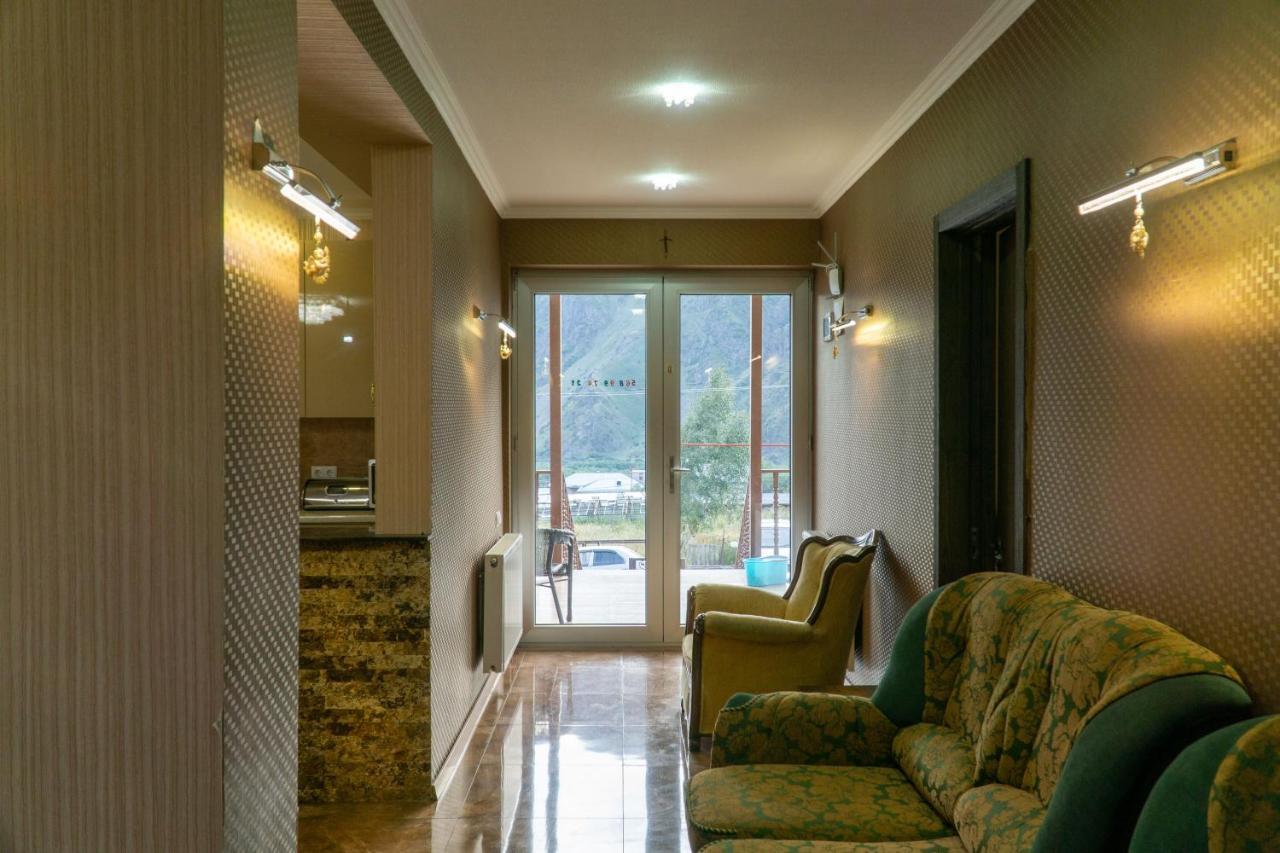 Hotel Diamond Kazbegi מראה חיצוני תמונה