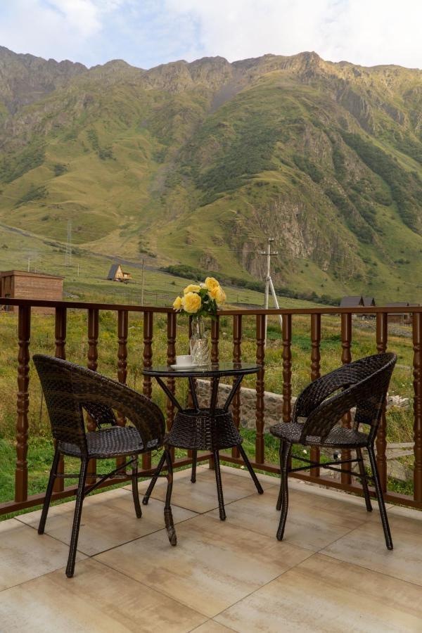 Hotel Diamond Kazbegi מראה חיצוני תמונה