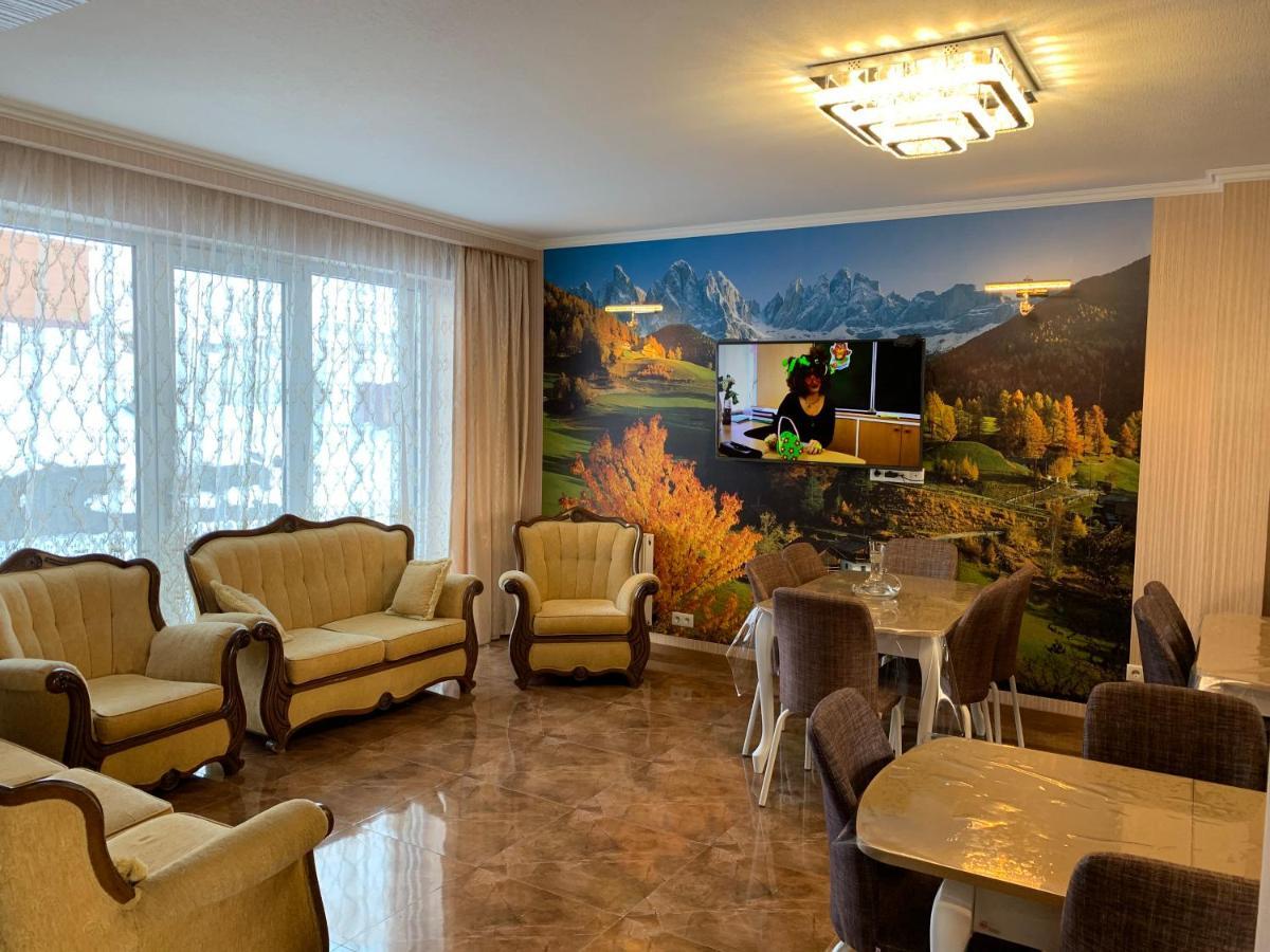 Hotel Diamond Kazbegi מראה חיצוני תמונה